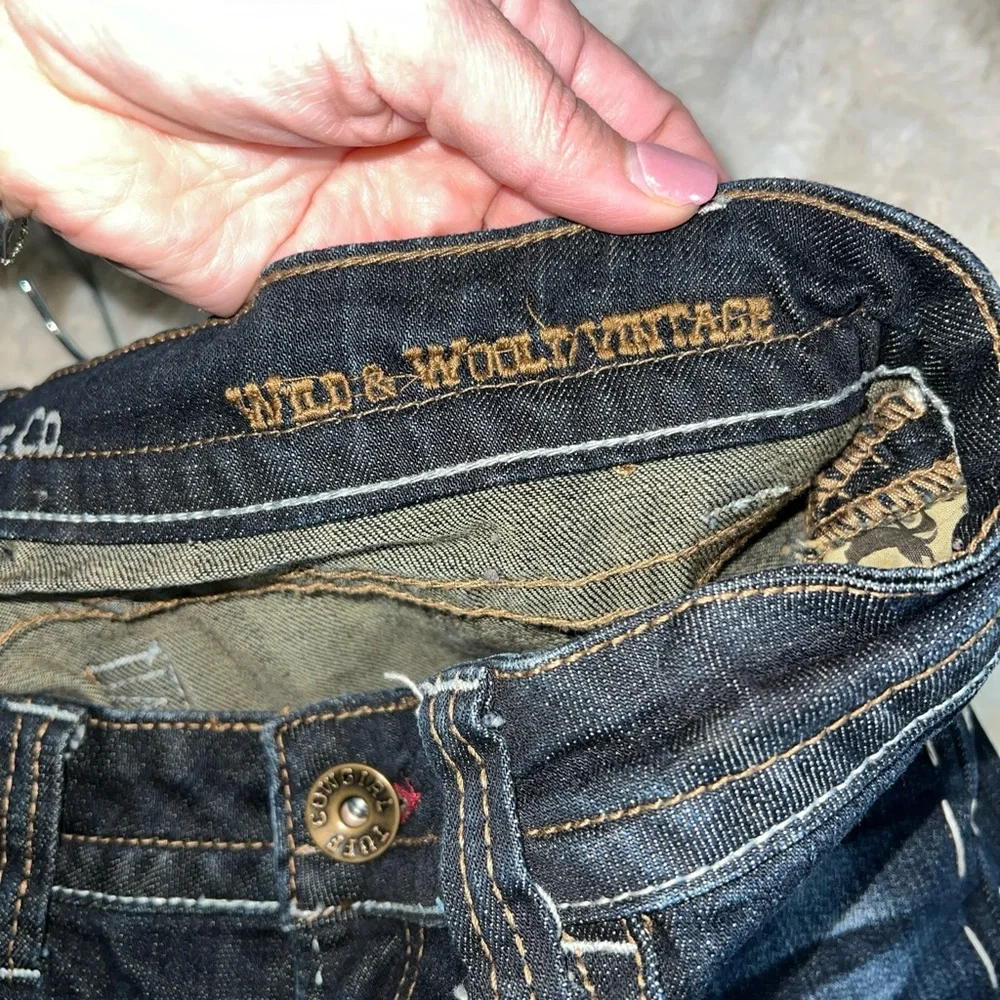 Cowgirl Tuff let er buck 32 x 31” dark denim jeans embroidery - Picture 12 of 12
